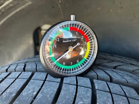 Used 2023 Kia Telluride S image 31