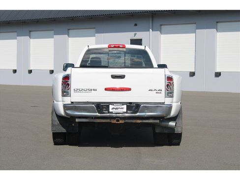 Used 2003 Dodge Ram 3500 Truck SLT image 3