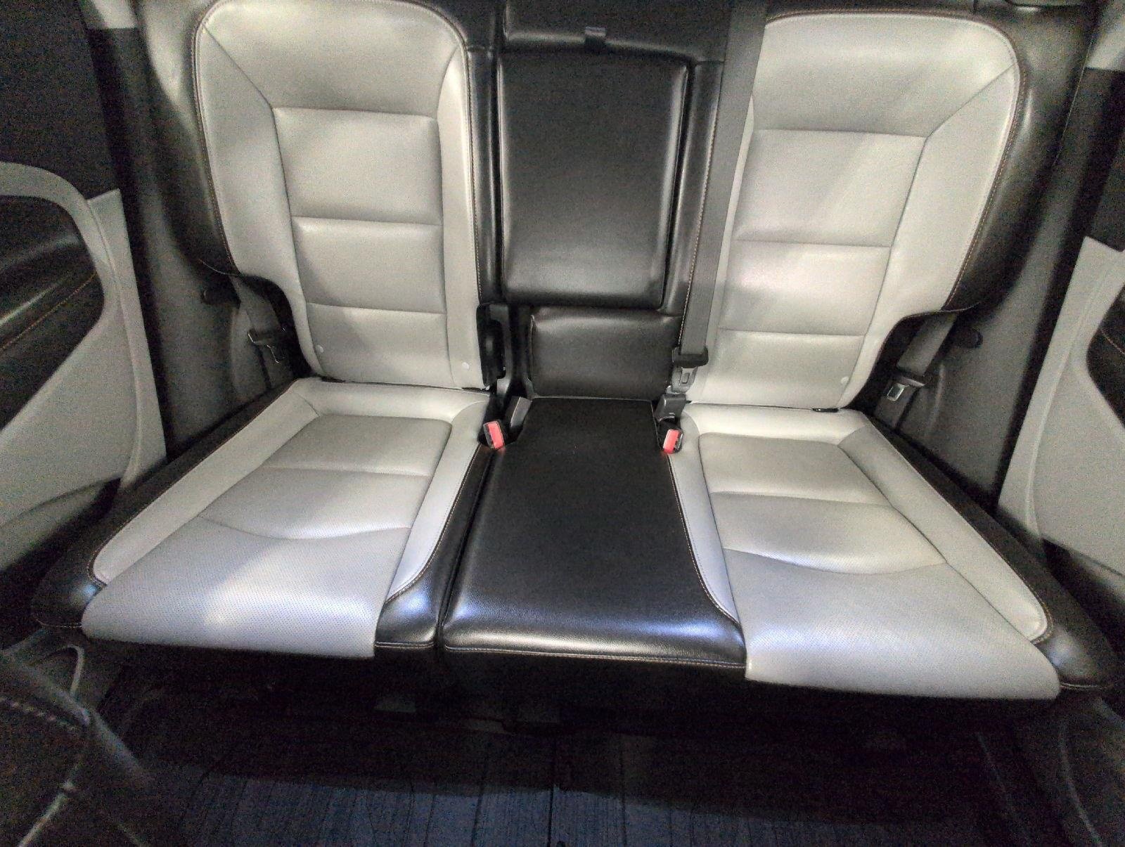 Used 2021 GMC Terrain SLT w/ Infotainment Package II AWD/4WD image 23