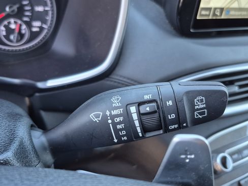 Used 2023 Hyundai Santa Fe SEL image 34