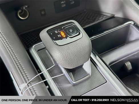 New 2026 Nissan Pathfinder Platinum image 16