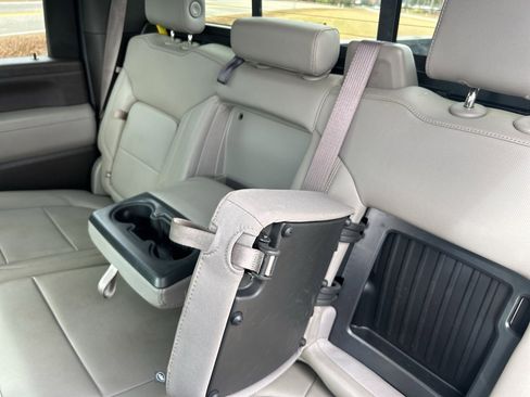 Used 2022 Chevrolet Silverado 2500 LTZ w/ LTZ Convenience Package image 21