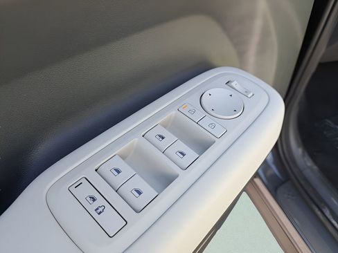 New 2026 Hyundai Santa Fe SE FWD image 15