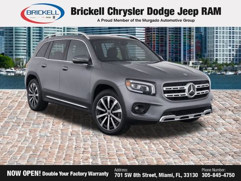 Used 2022 Mercedes-Benz GLB 250 image 2