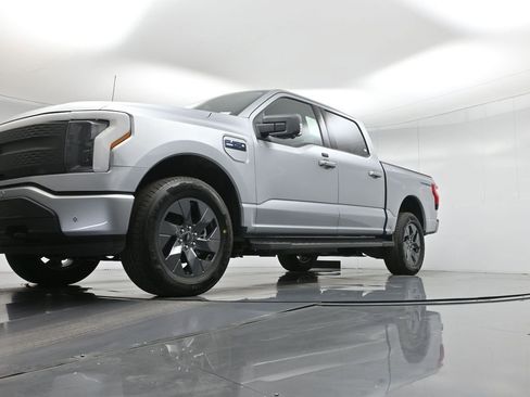 New 2025 Ford F150 Lightning Flash image 43