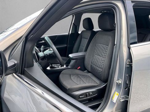 Used 2019 Chevrolet Equinox LT FWD image 27