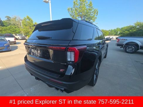 Used 2026 Ford Explorer ST w/ Sun And Sound Package AWD/4WD image 6