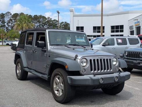 Used 2017 Jeep Wrangler Unlimited Sport w/ Quick Order Package 24S AWD/4WD image 3