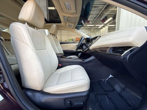 Used 2014 Toyota Avalon XLE Touring image 27