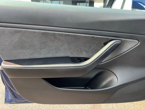 Used 2018 Tesla Model 3 Long Range image 30