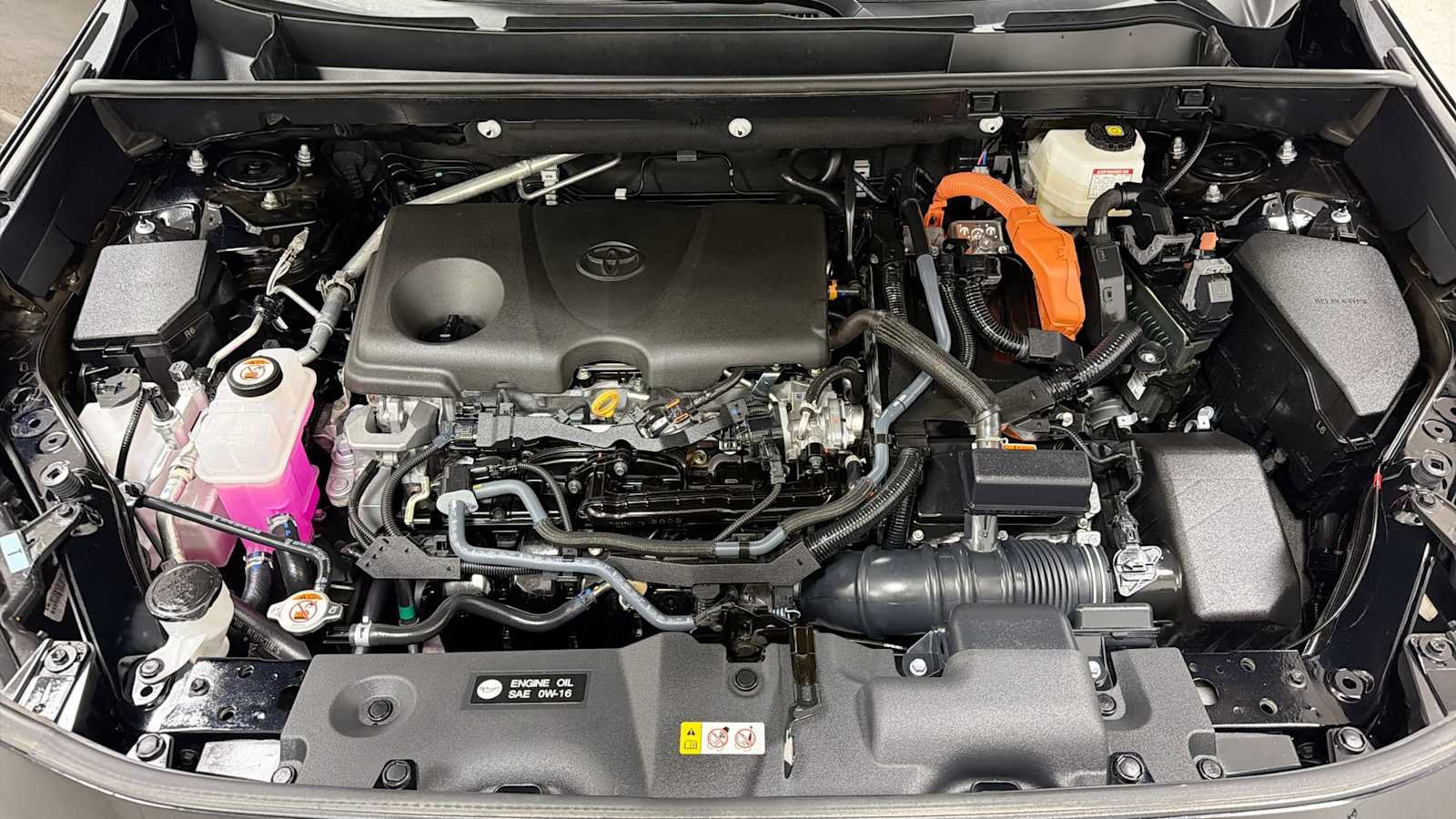 Certified 2025 Toyota RAV4 LE AWD/4WD image 30