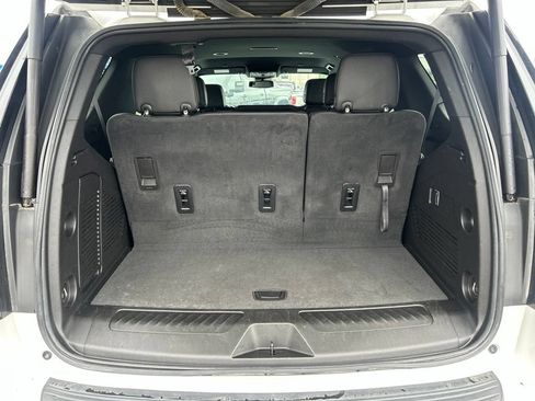Used 2024 Chevrolet Tahoe LT AWD/4WD image 36