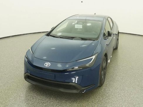New 2026 Toyota Prius LE image 16