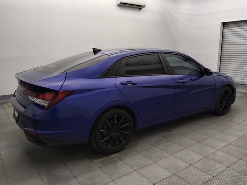 Used 2021 Hyundai Elantra SE FWD image 10