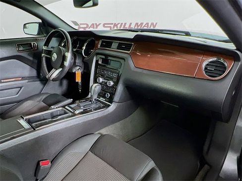 Used 2014 Ford Mustang Coupe w/ Equipment Group 102A image 33