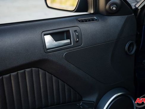 Used 2010 Ford Mustang Shelby GT500 image 62