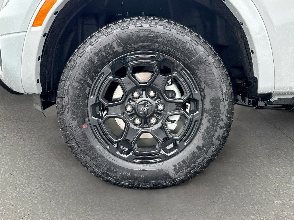 New 2026 Ford Ranger XLT w/ Black Appearance Package RWD image 29