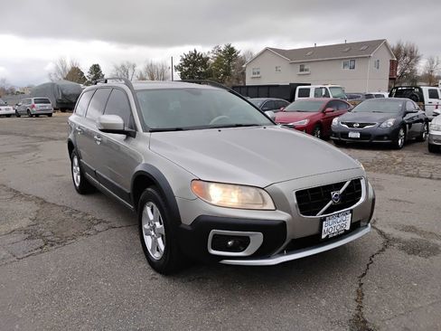 Used 2008 Volvo XC70 3.2 image 3