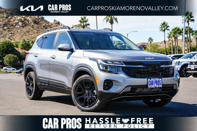 Used 2025 Kia Seltos X-Line AWD/4WD image 1