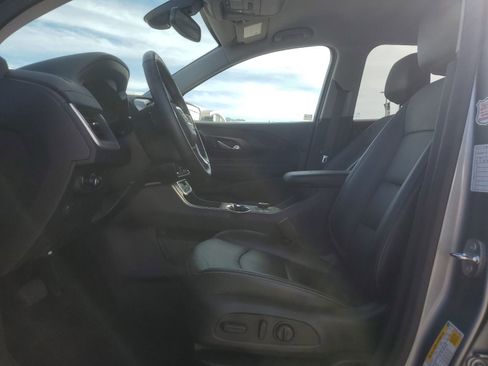 Used 2024 GMC Terrain SLT image 8