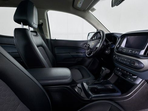 Used 2020 Chevrolet Colorado Z71 image 27