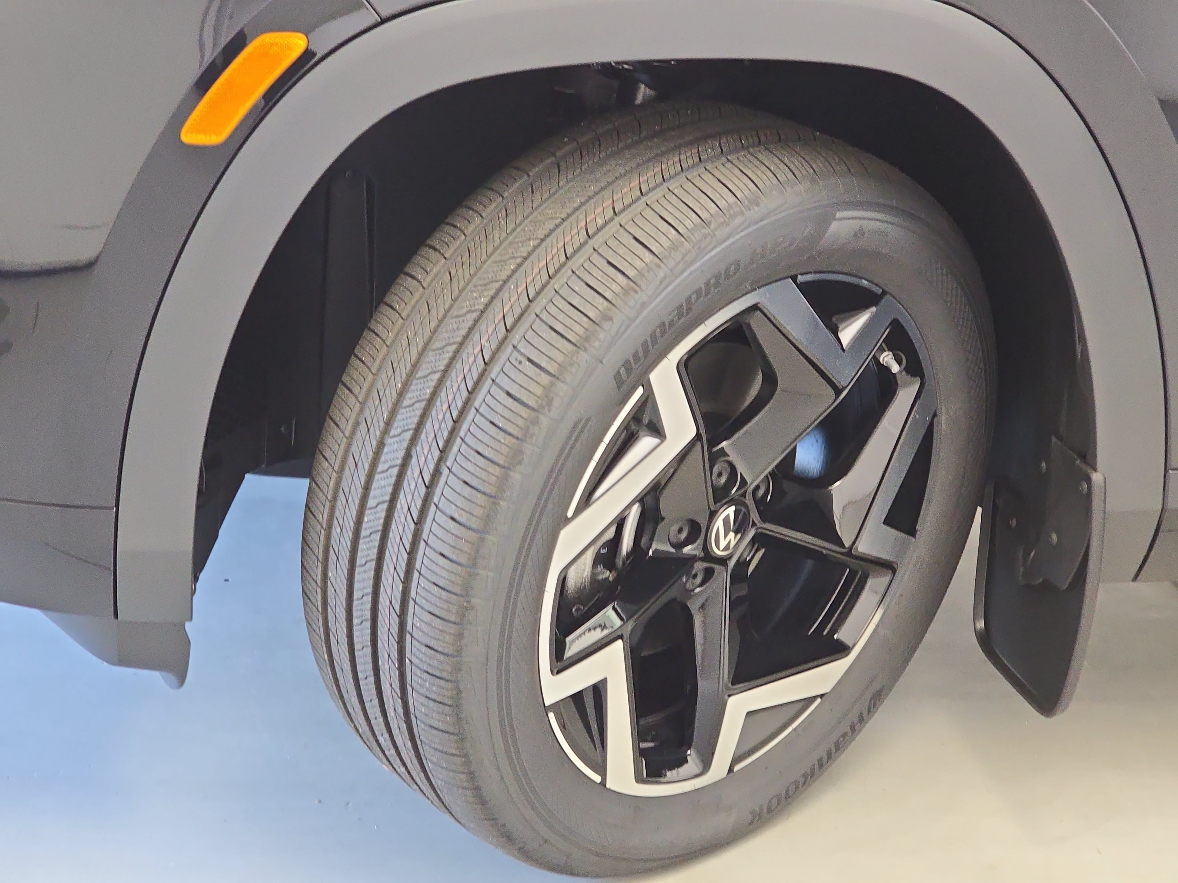 New 2027 Volkswagen Atlas SEL R-Line AWD/4WD image 34