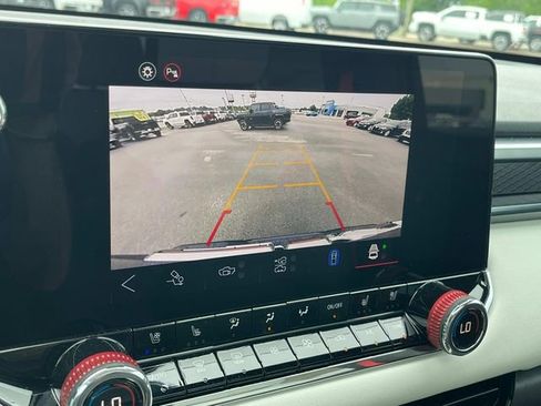 New 2025 GMC Canyon AT4 w/ AT4X Package image 24