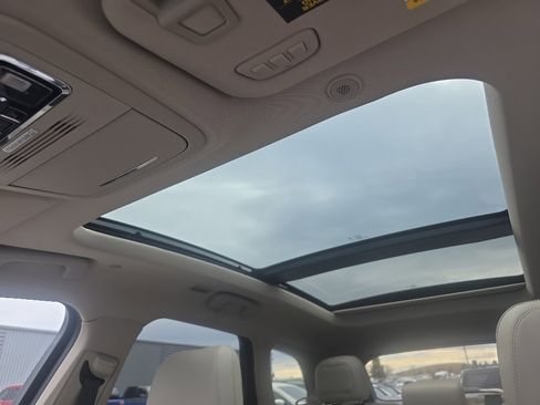 Used 2025 Lincoln Corsair Reserve w/ Equipment Group 202A image 21