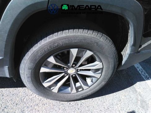 Used 2025 Chevrolet Equinox LT w/ Convenience Package II AWD/4WD image 7