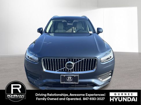 Used 2023 Volvo XC90 B5 Core AWD/4WD image 3