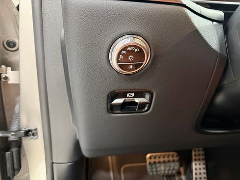 Certified 2023 Mercedes-Benz GLC 300 4MATIC image 17