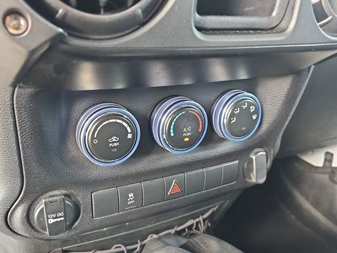 Used 2018 Jeep Wrangler Unlimited Sport w/ Connectivity Group image 24