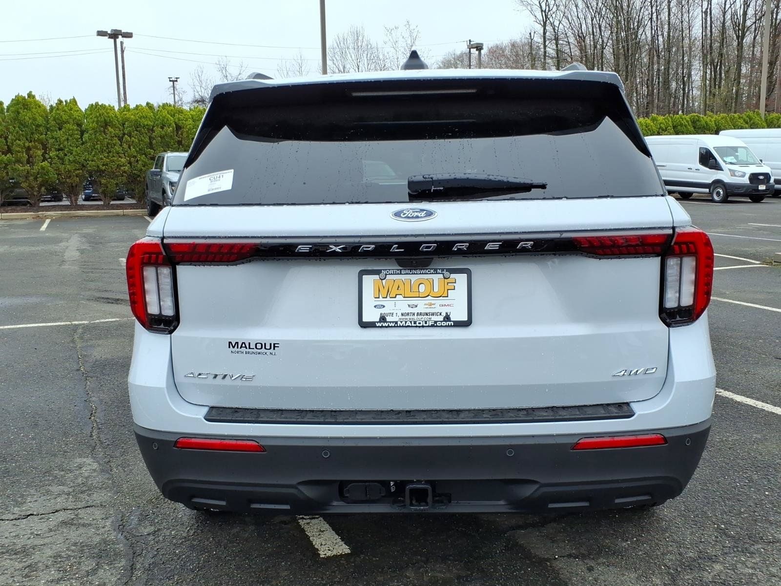 New 2026 Ford Explorer Active AWD/4WD image 5