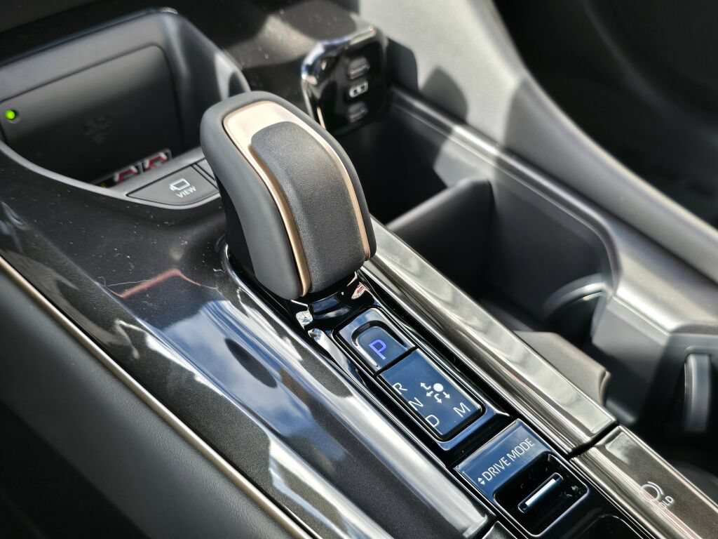 New 2026 Toyota Crown Platinum AWD/4WD image 29
