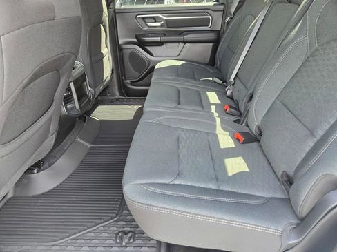 New 2026 RAM 1500 4x4 Crew Cab image 7
