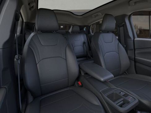 New 2025 Ford Mustang Mach-E Premium image 10