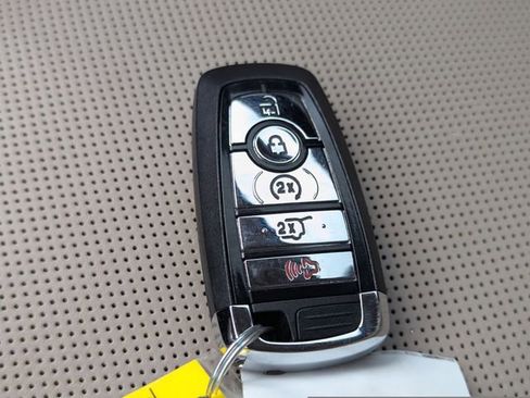 Certified 2022 Lincoln Nautilus Reserve w/ Equipment Group 201A image 30