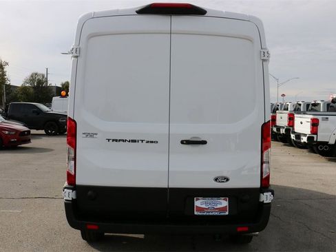 New 2026 Ford Transit 250 148 Medium Roof w/ Load Area Protection Package image 6