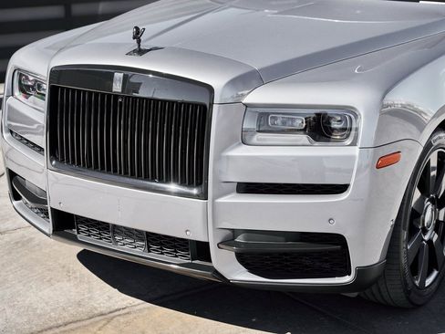 Used 2023 Rolls-Royce Cullinan image 7