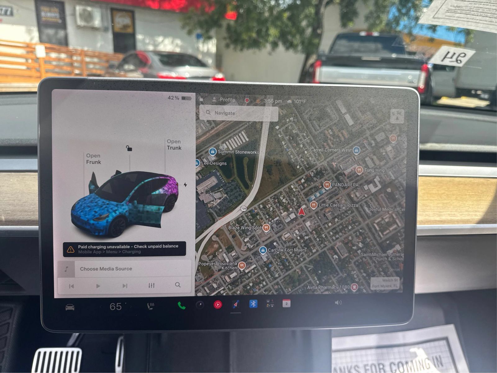 Used 2021 Tesla Model Y Long Range AWD/4WD image 19