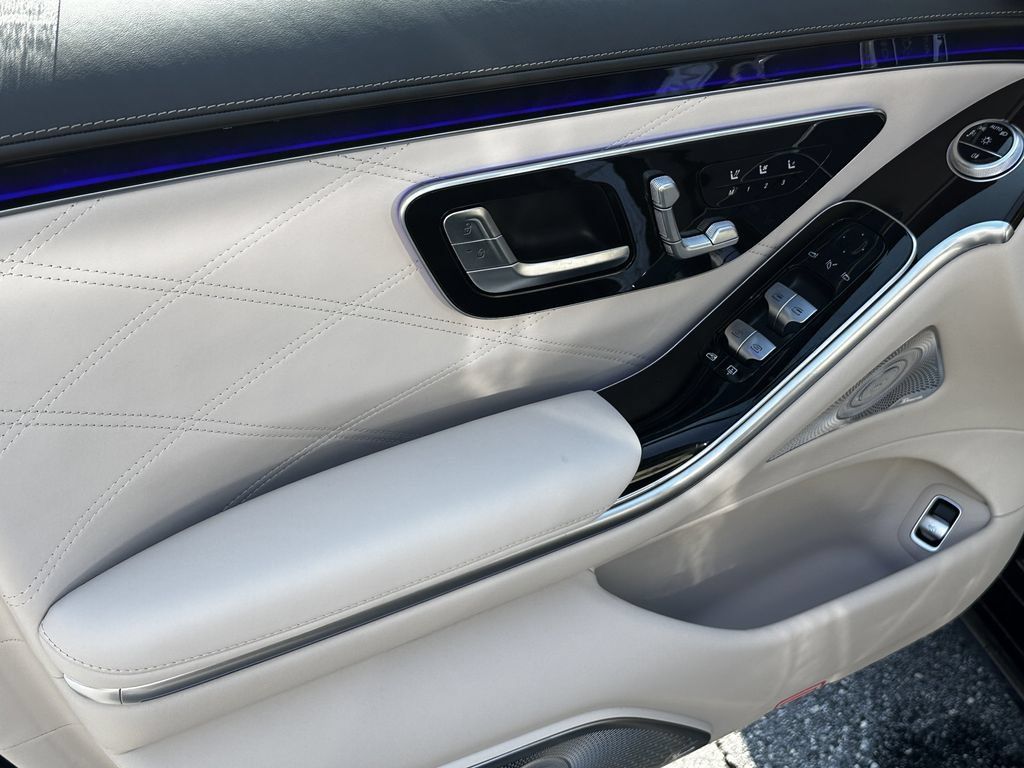 New 2026 Mercedes-Benz Maybach S 680 4MATIC image 11
