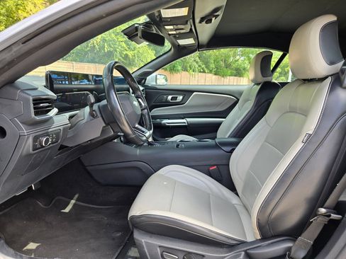 Used 2024 Ford Mustang Premium RWD image 8