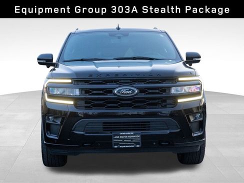 Used 2024 Ford Expedition Limited image 2