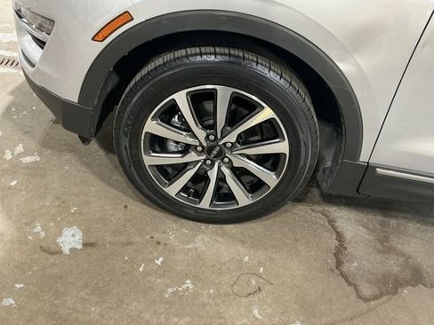 Used 2019 Lincoln MKC Reserve w/ MKC Climate Package image 27