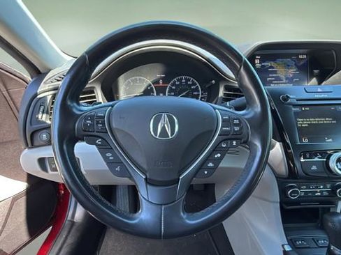 Used 2019 Acura ILX FWD image 12