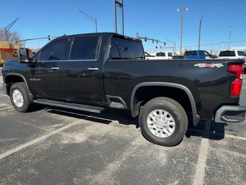Used 2024 Chevrolet Silverado 2500 LTZ AWD/4WD image 6