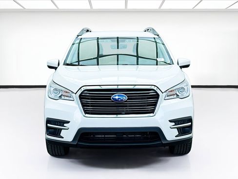 Used 2022 Subaru Ascent Premium w/ Convenience Package image 2