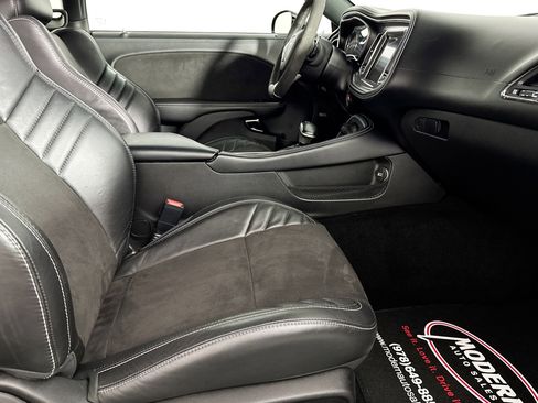Used 2021 Dodge Challenger SRT Hellcat w/ Plus Package image 33