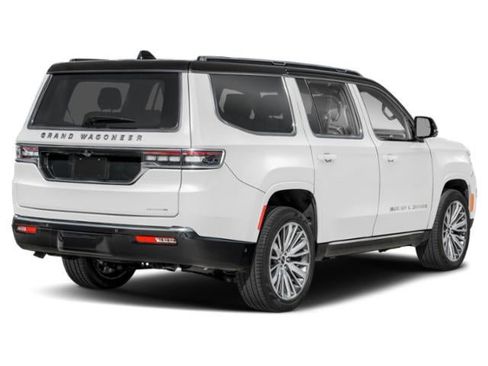 Used 2025 Jeep Grand Wagoneer 4WD w/ 8-Passenger Seating Package image 3