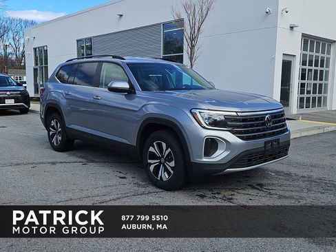 New 2026 Volkswagen Atlas SE image 1